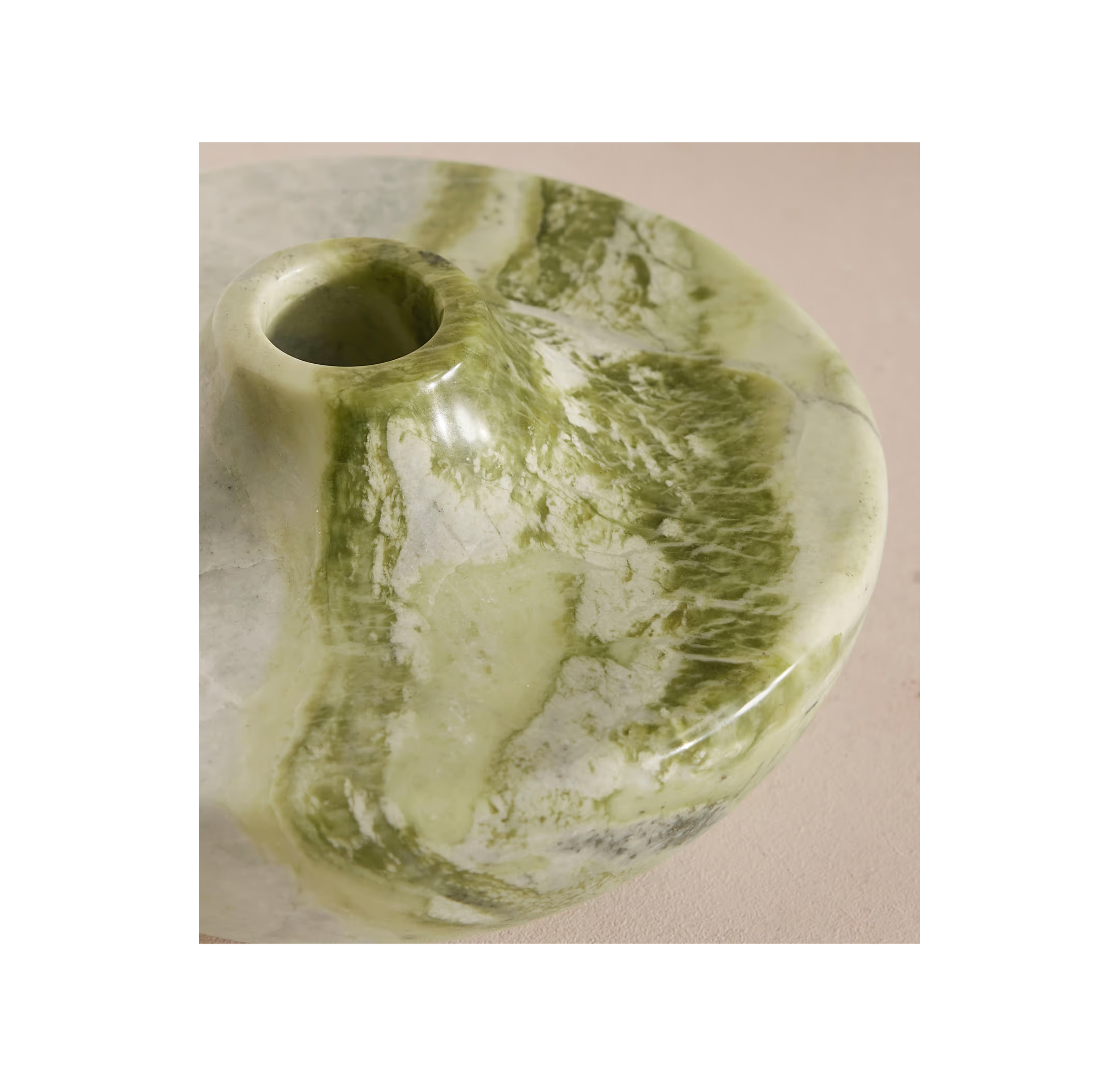 greensh vase_4.png