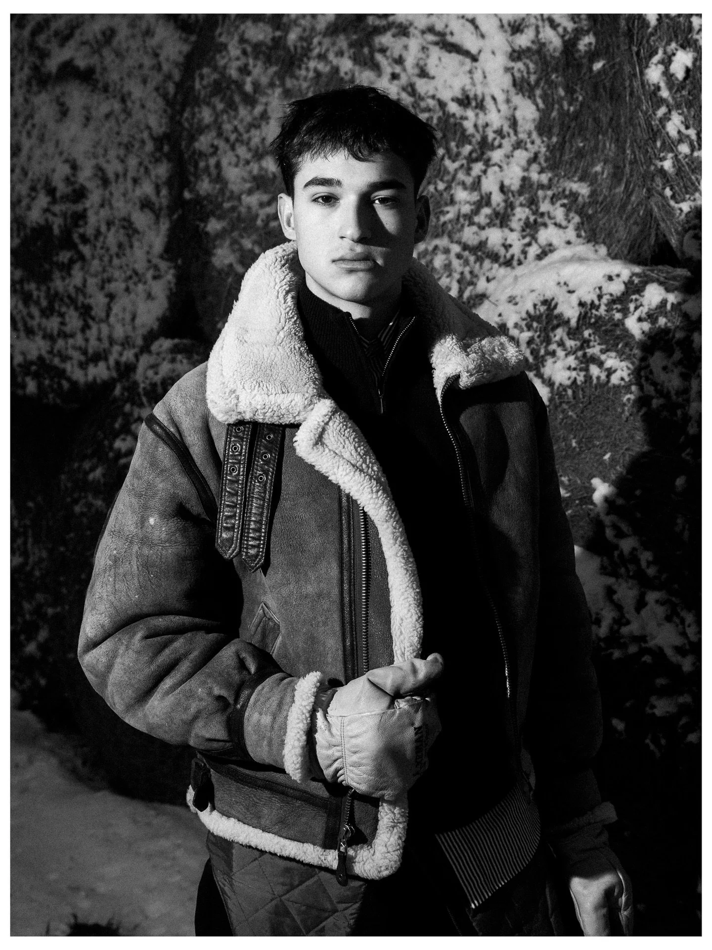 Northern Reserve || A styled shoot made to showcase the expression of winter and the textures that interact.

Francesco.

the team
Model - @francescotguarin 
Styling - @paolosguarin 
Styling - @leonardoaguarin 
Photographer - @hanesphotographymn 
Pho