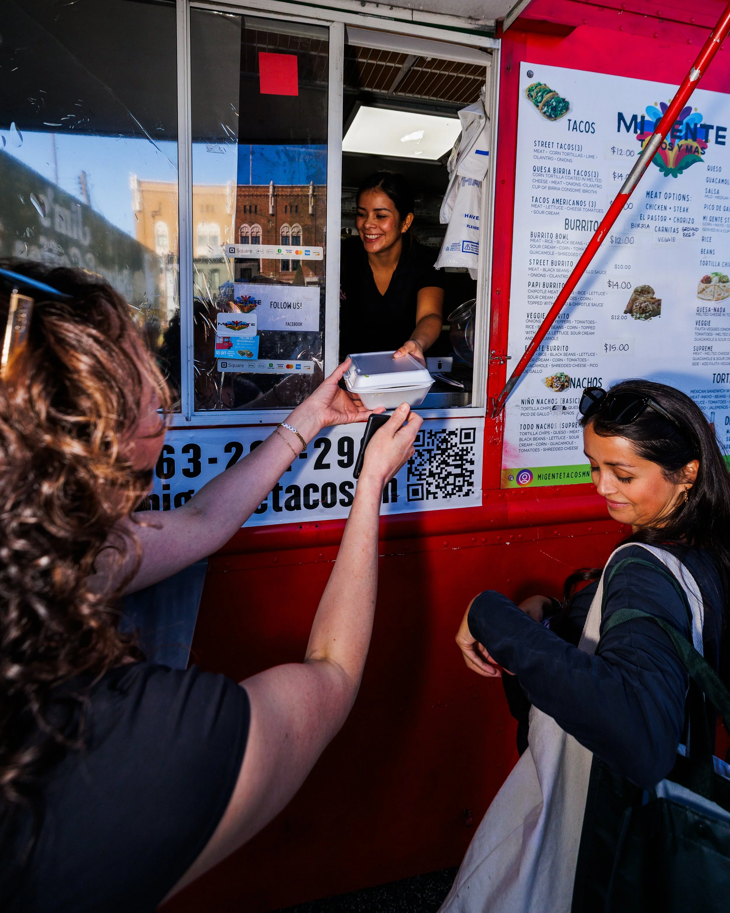 HOLAANNIVERSARY for site-08.jpg