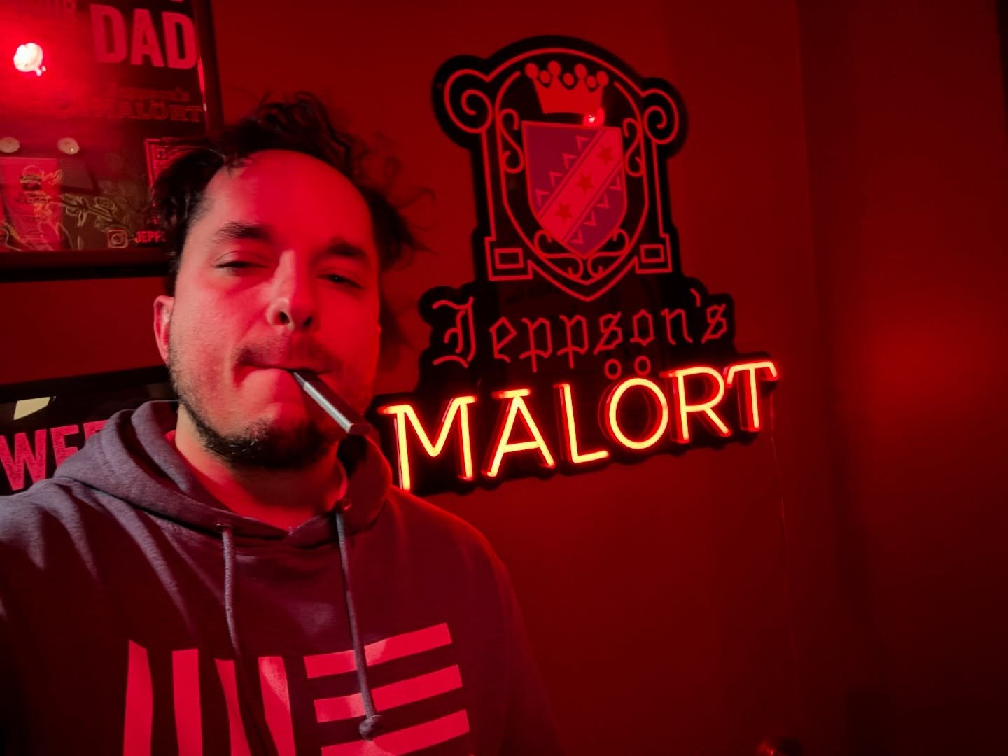 Chicagoan doing Chicago things.