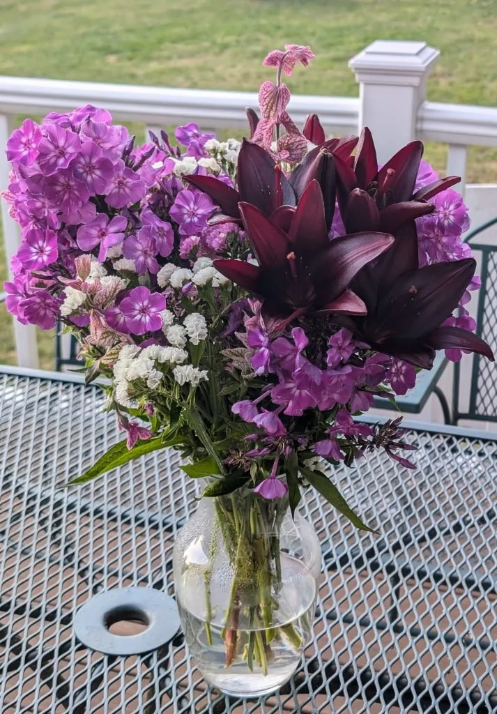 Arrangement from the market