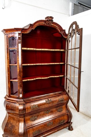baroque chest 8.jpg