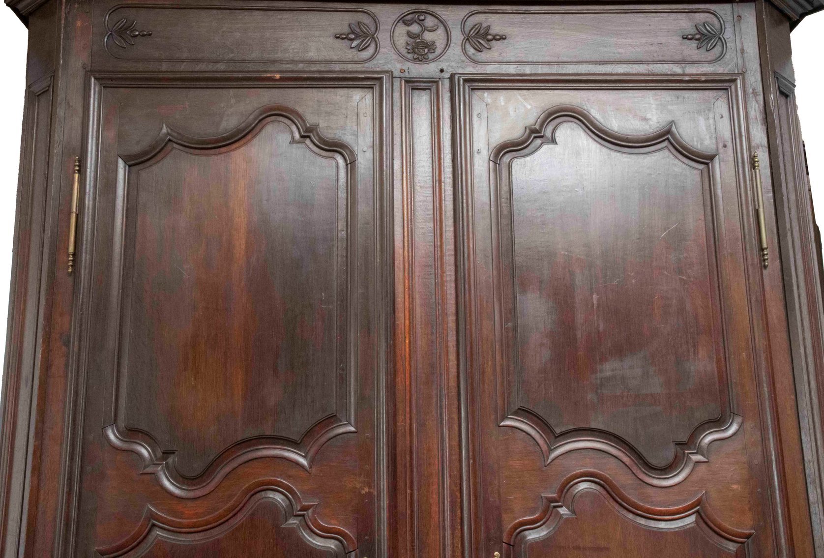 Huge French armoire 3.jpg