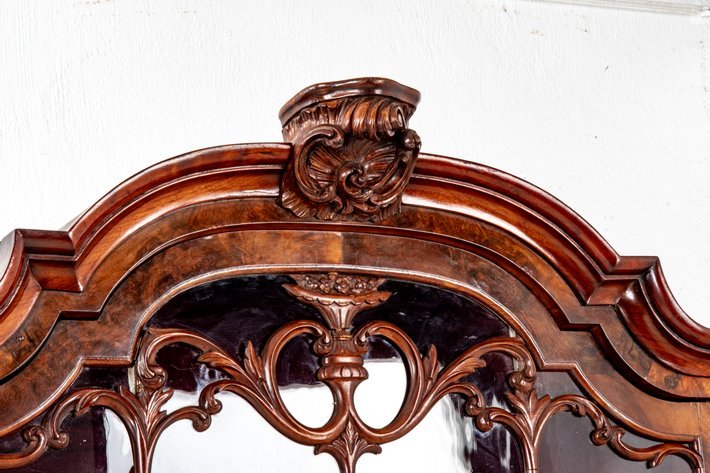 Baroque chest 2.jpg