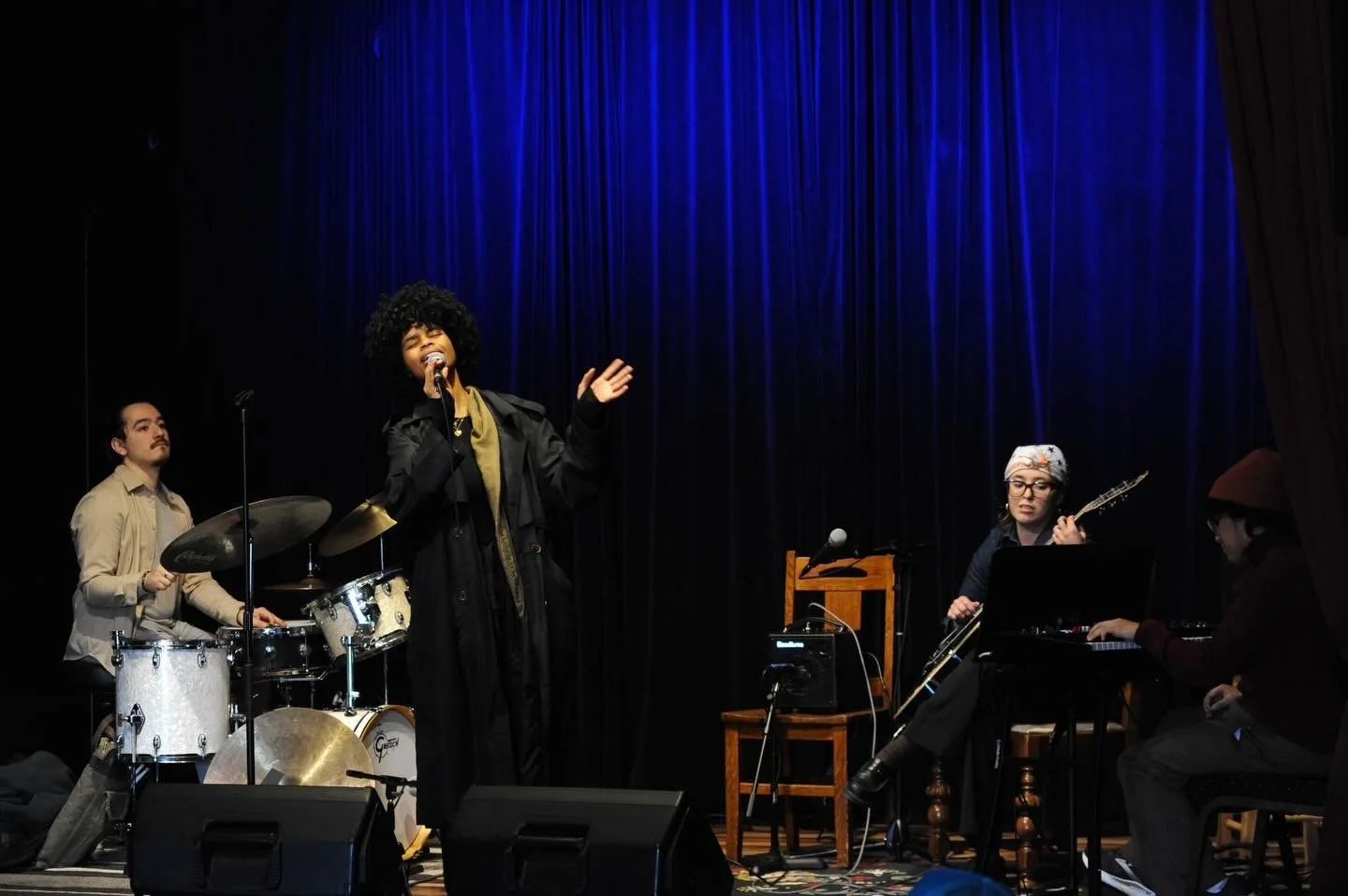 Thank you to everyone who came to our show at the Robin last weekend!! Will be doing another jam session next weekend playing standards from film in association with the capital city film festival- hope to see some people there!