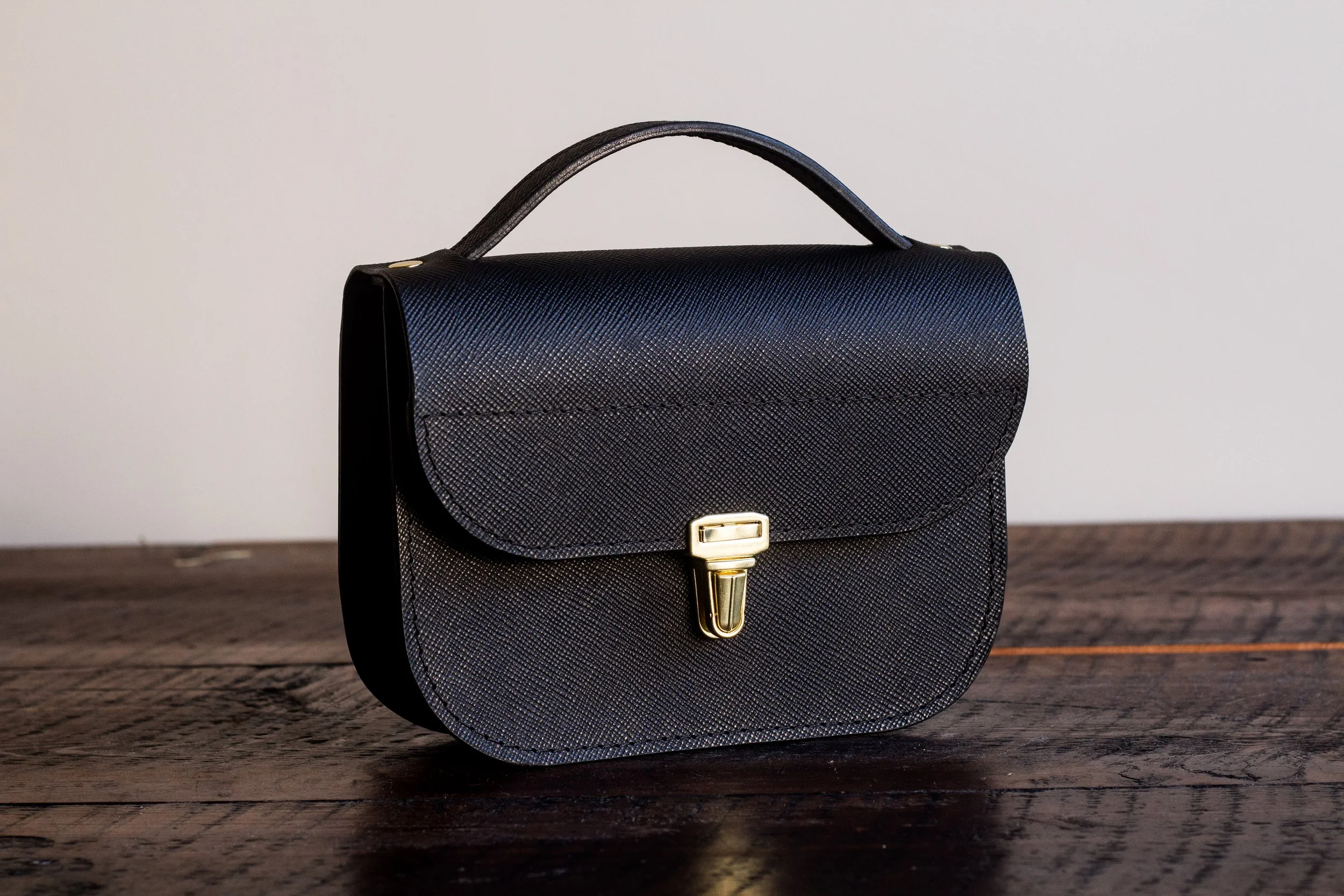 The Crossbody | Black