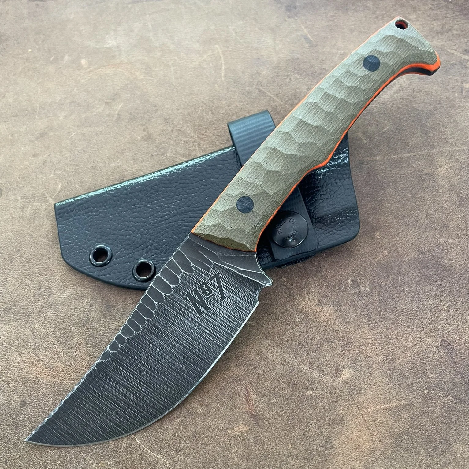 CANYON SKINNER