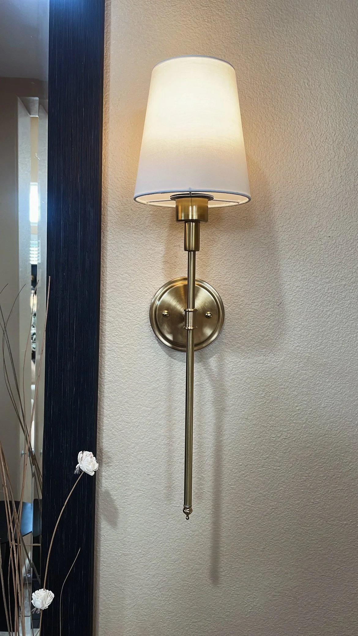 Sconce.JPG