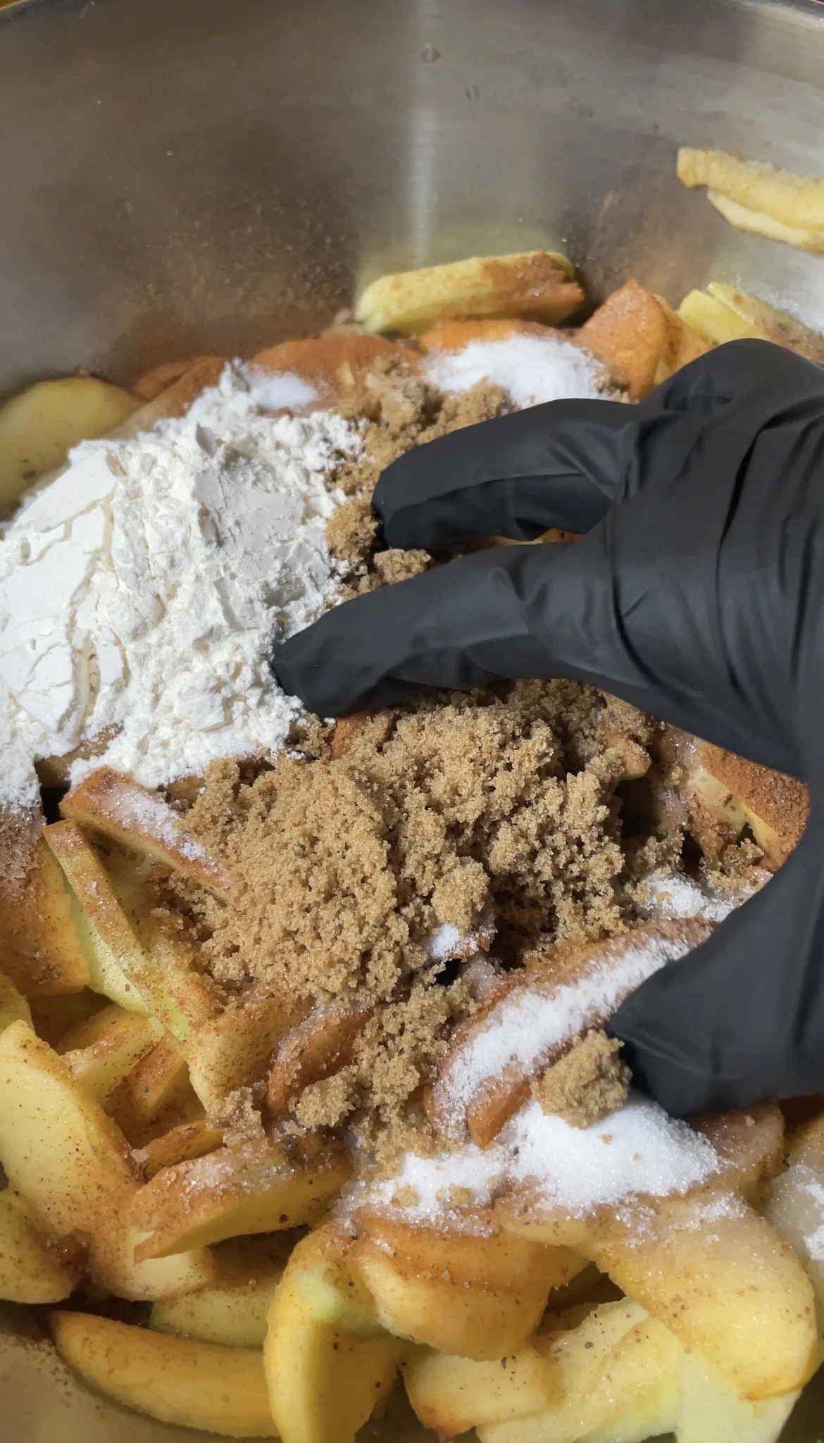 Seasoning Apples.jpg