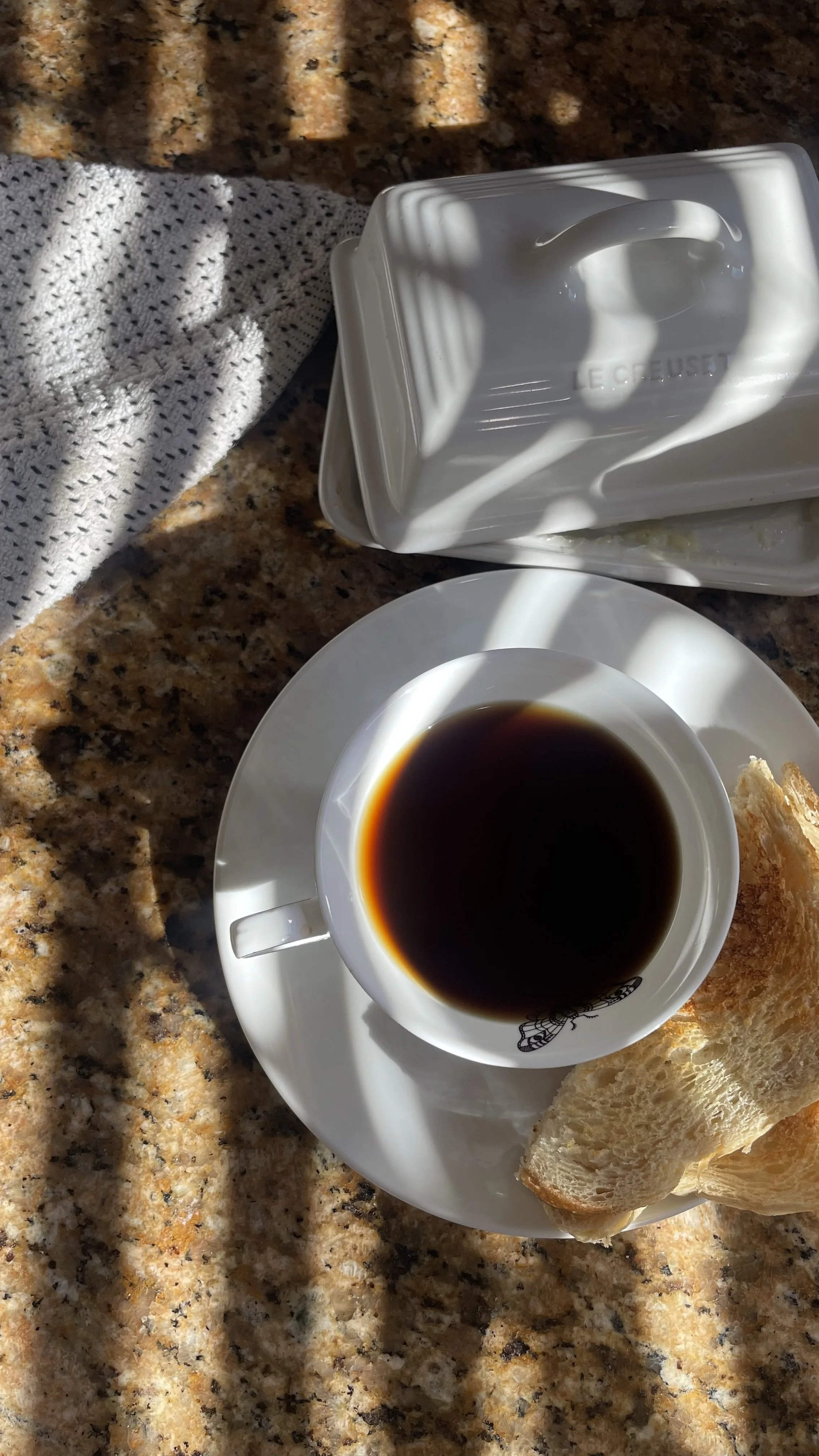 Ways to Calm a Stressed Mind When Everything Feels Like Too Much