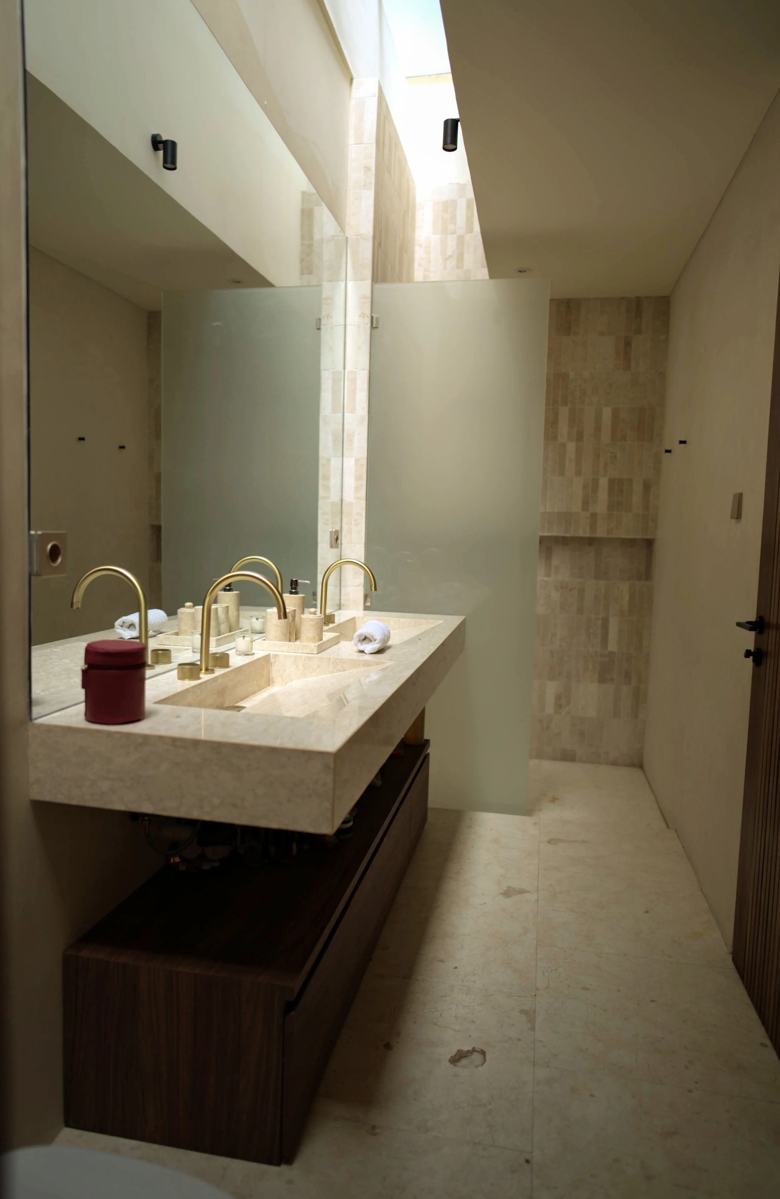 DSC07565.jpg