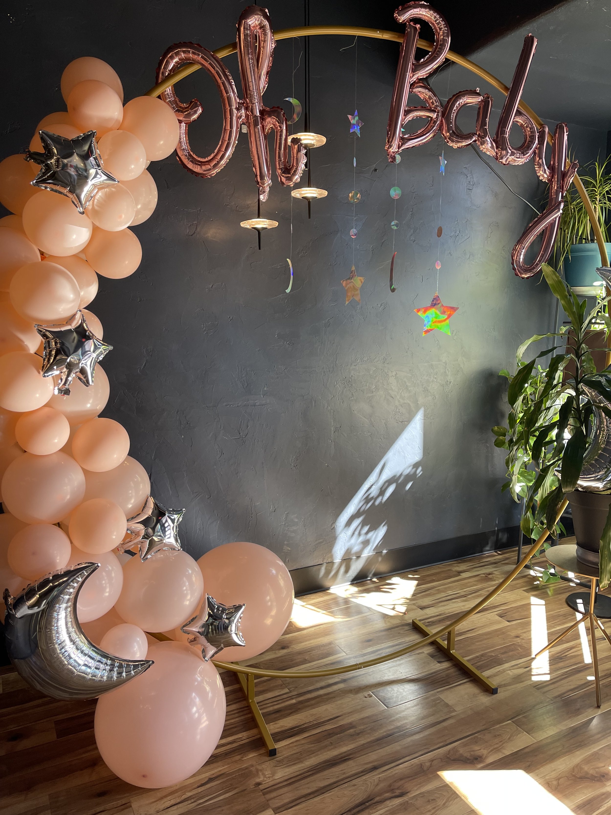 Baby Aurora's shower balloons 2024