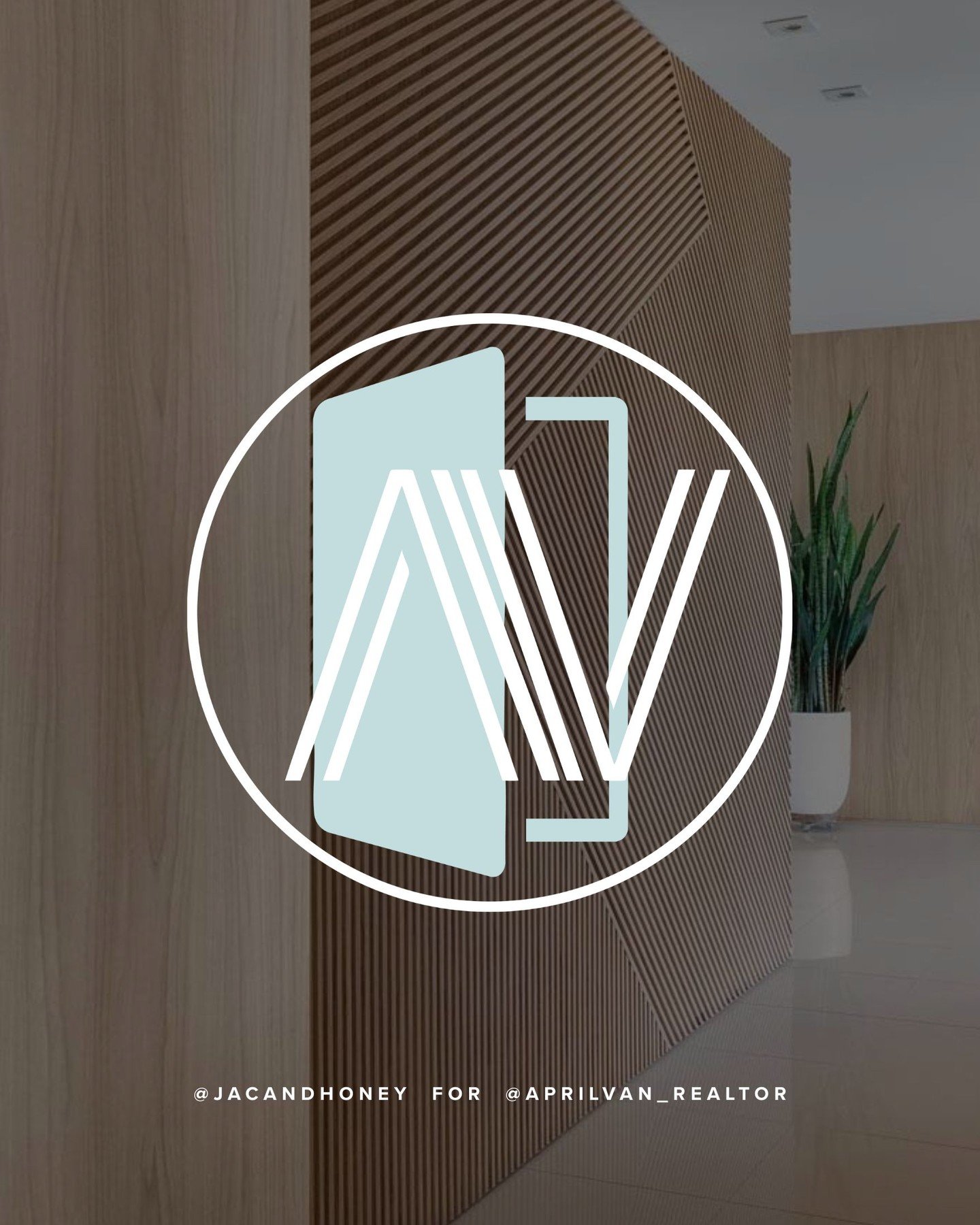 A quick color refresh and logo file update for @aprilvan_realtor! ✨
Swipe to the last slide to see the original logo.

April&rsquo;s gorgeous logo was originally created in Canva (shoutout to DP!), but the files didn&rsquo;t offer the flexibility she