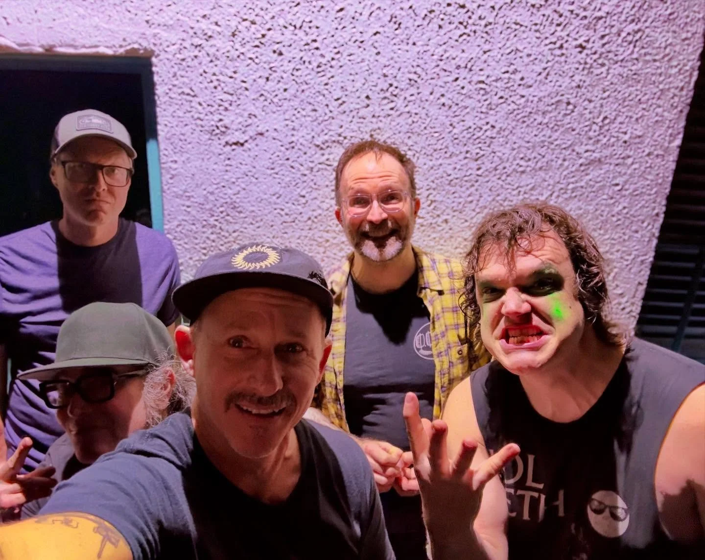 Quick update to accompany this photo of ISYA+Tariffs from last night:
‼️Tonight in Savannah is cancelled (I&rsquo;ll be back) ‼️
Tomorrow in Jax with @alarauncher, @severedandsaid and @dogsmilesband is still on and I&rsquo;m not fucking around when I