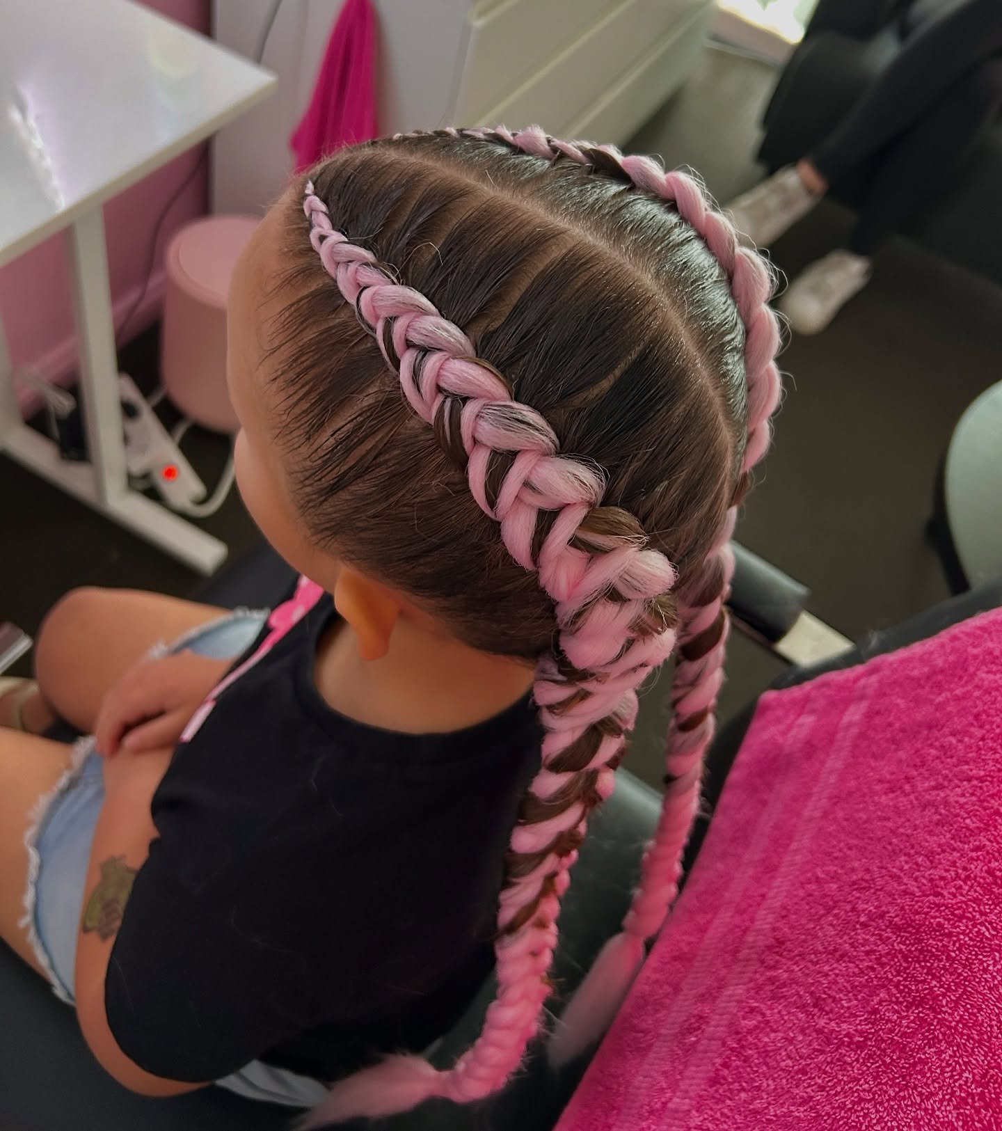 This pink colour 🩷
🦋 Double Coloured Dutch Braids
☁️ Gregory Hills, NSW
For more information visit www.madsbeautybar.com
#dutchbraid #dutchbaids #sydneybraids #sydneydutchbraids #braid #braidideas #braidgang #braidstyle #kidsbraids #ravebraids