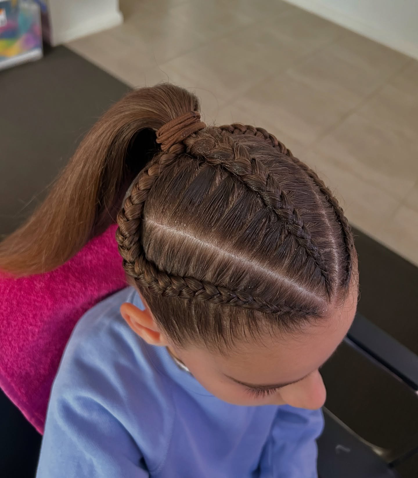 School week ready 🌼
🌸 Three Dutch Into Pony
☁️ Gregory Hills, NSW
For more information visit www.madsbeautybar.com
#dutchbraid #sydneybraids #sydneydutchbraids #braid #braidideas #braidgang #braidstyle #kidsbraids #ravebraids #holidaybraids #co
