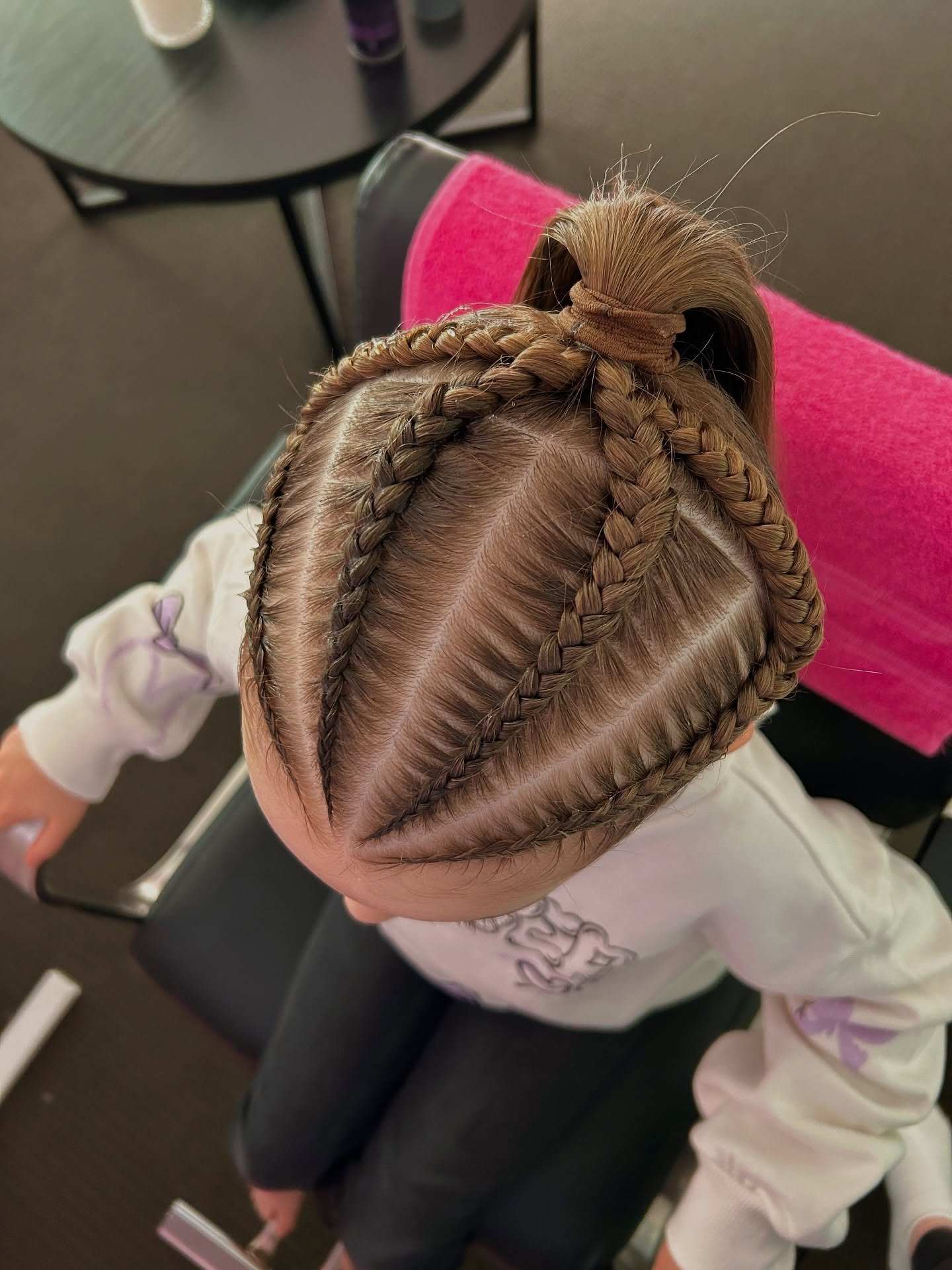 THE FOUR!!
🌸 Four Dutch Into Pony
☁️ Gregory Hills, NSW
For more information visit www.madsbeautybar.com
#dutchbraid #sydneybraids #sydneydutchbraids #braid #braidideas #braidgang #braidstyle #kidsbraids #ravebraids #holidaybraids #colouredbraids