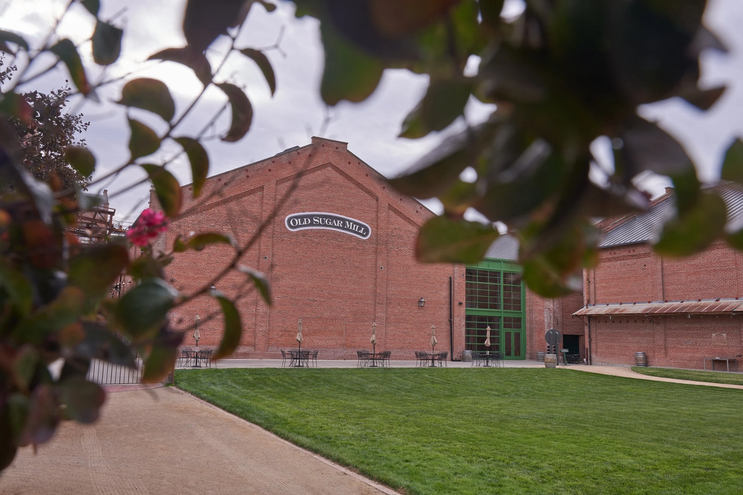 The Old Sugar Mill Wedding Venue in Clarksburg, CA | Sacramento Wedding Photographers Personal Guide