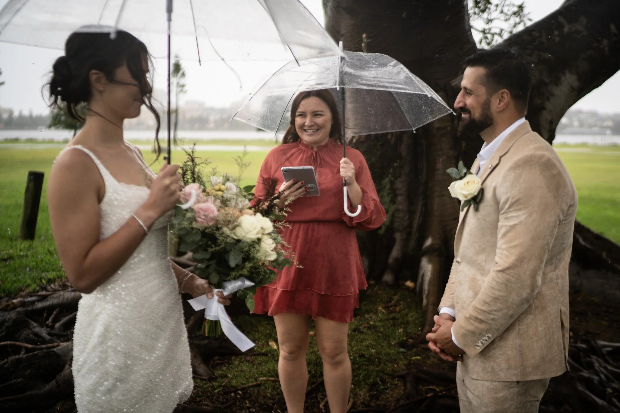 Pouring rain and a last minute venue change? Count me in! I love a good adventure. Your day is about you, and I'm here to go with the flow to make your ceremony low stress and everything you imagined. 

📸 by the talented @bedroom.studio_
