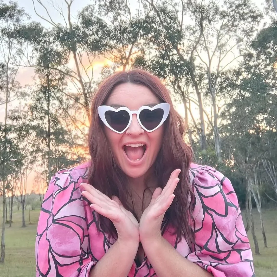 Hi friends, I'm Lauren, I'm a celebrant and I LOVE love! I'm a newish celebrant who believes your day should be about you. I'm all about those laidback, fun, personal weddings. Currently taking bookings around the Hunter Valley, Newcastle, Port Steph