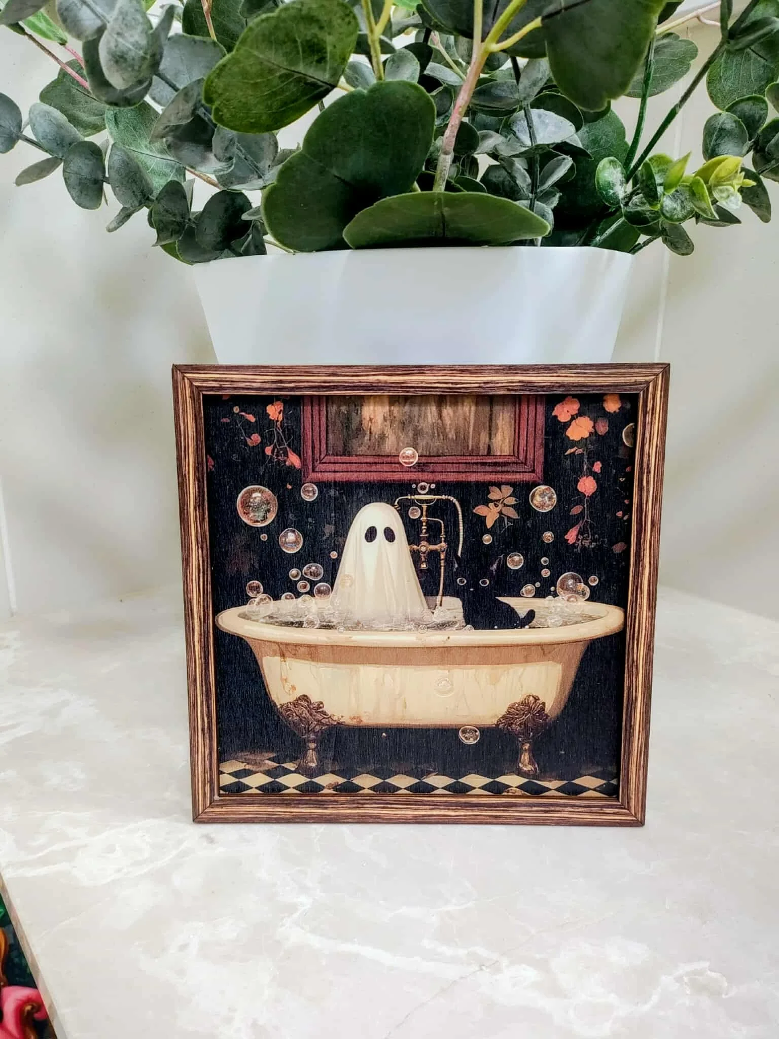 Noir Tub Ghostie & Black Kitty