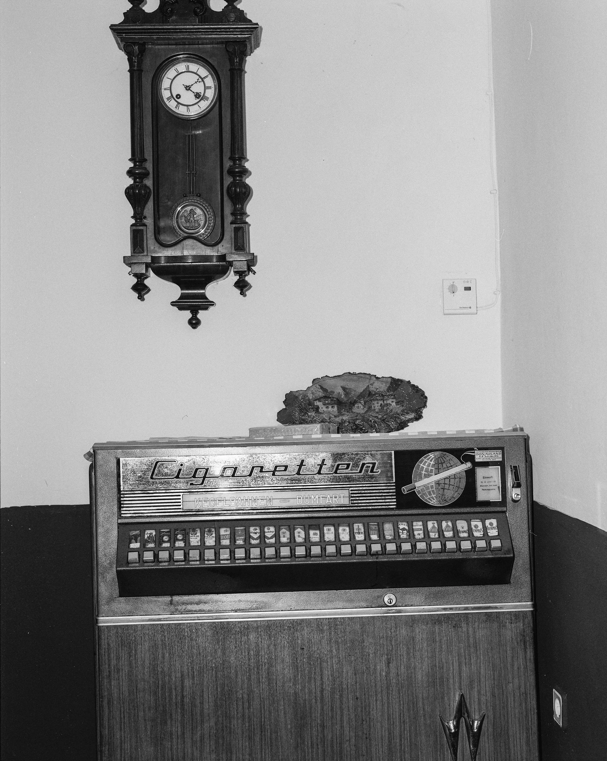 M_Westreich_clock_RGB_web.jpg