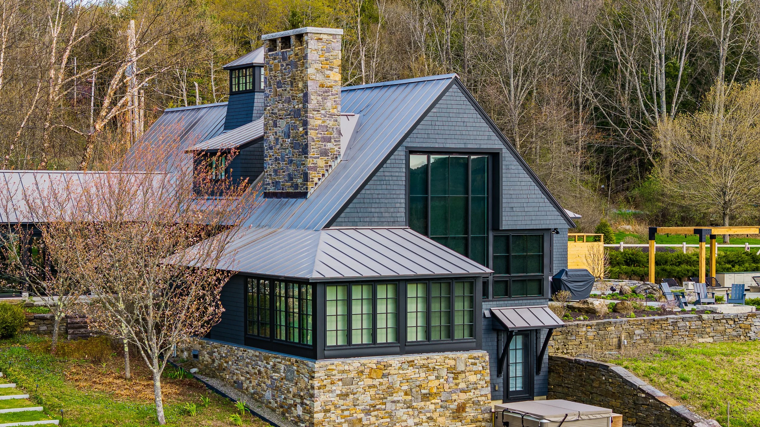 1883 Hillside Rd Quechee VT-14 (1).jpg