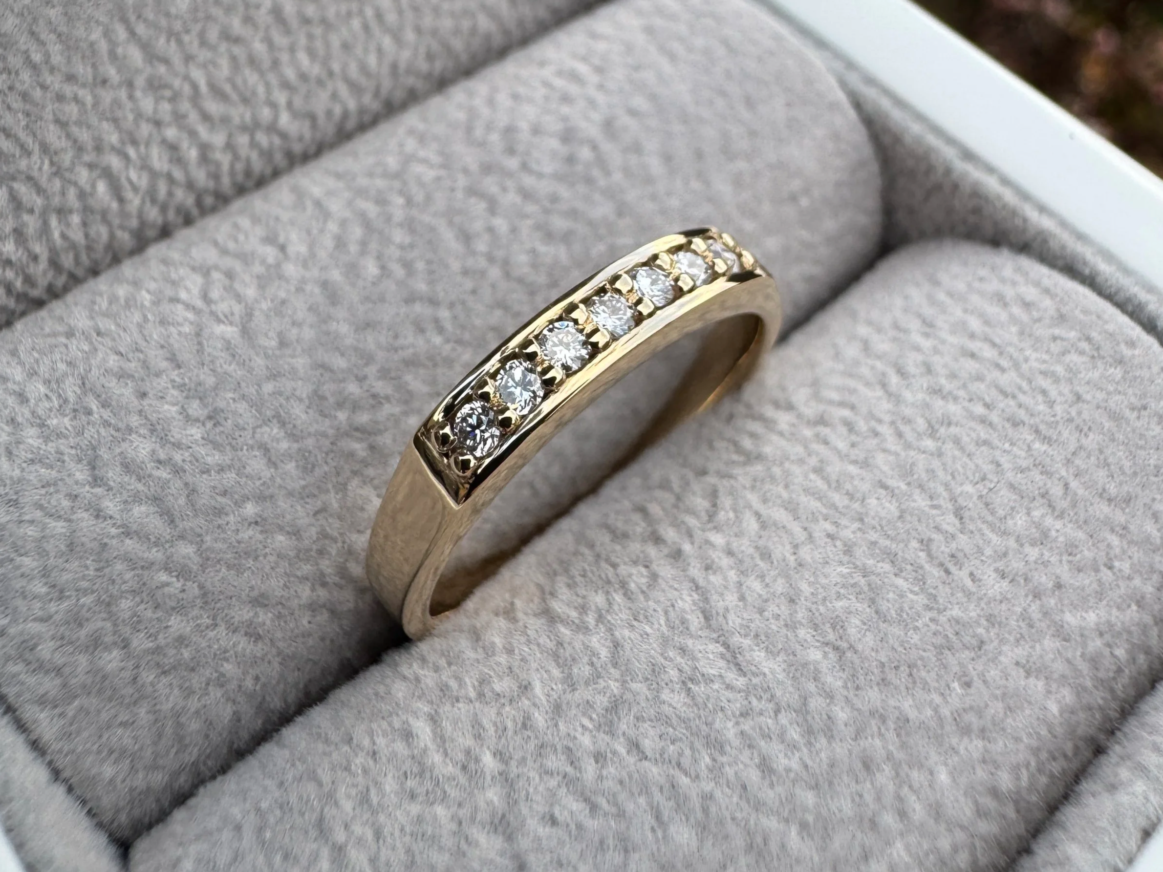 18ct Gold & Diamond