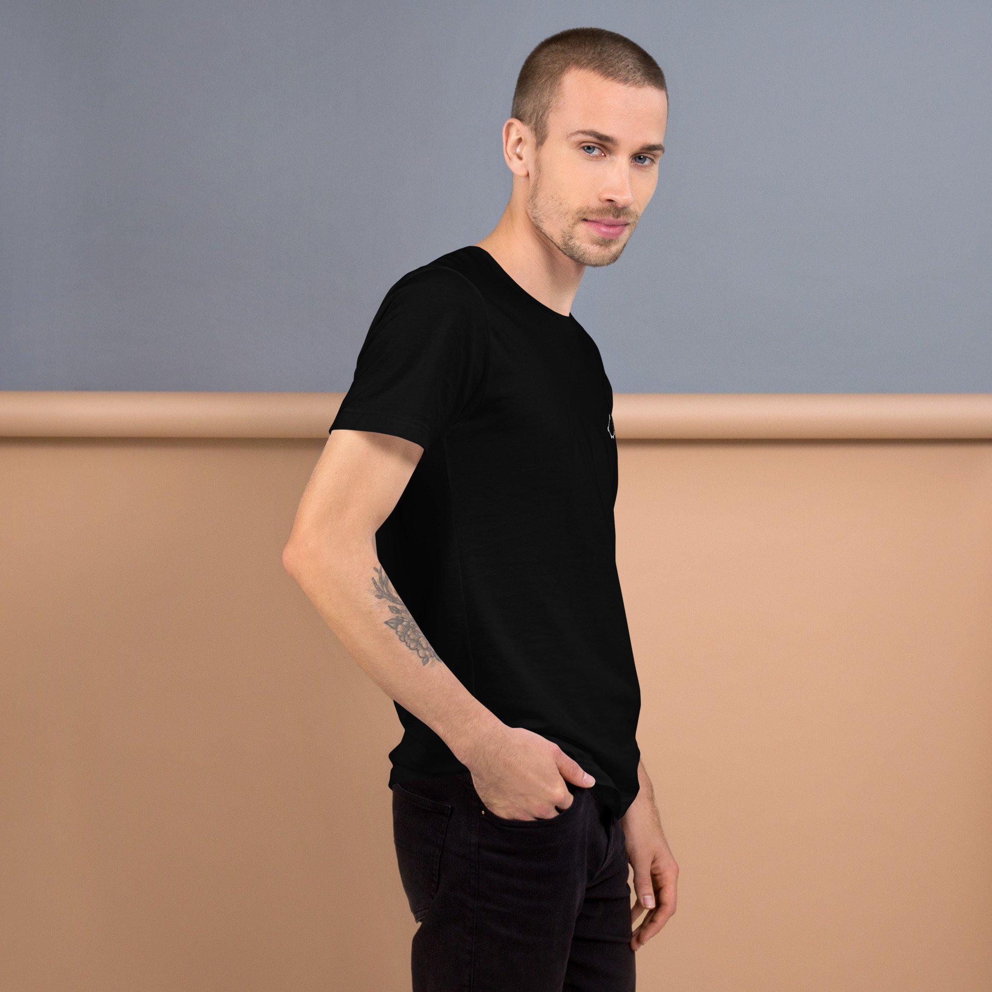 unisex-staple-t-shirt-black-right-68063a08b66d6.jpg