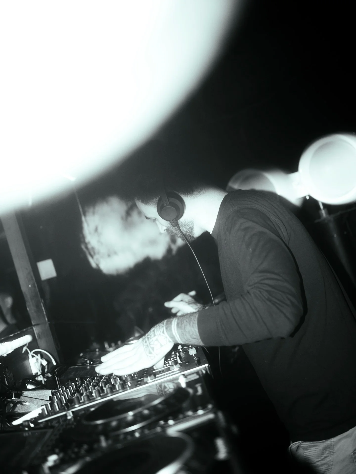 Some photos from a few months back, Chapter 1 at @noctarclub working with my friend @albertotolo_live  a real pleasure to see him again after such a long time, and even more special to share it in my hometown. 🙏🏻💕

Grateful for the music and the e