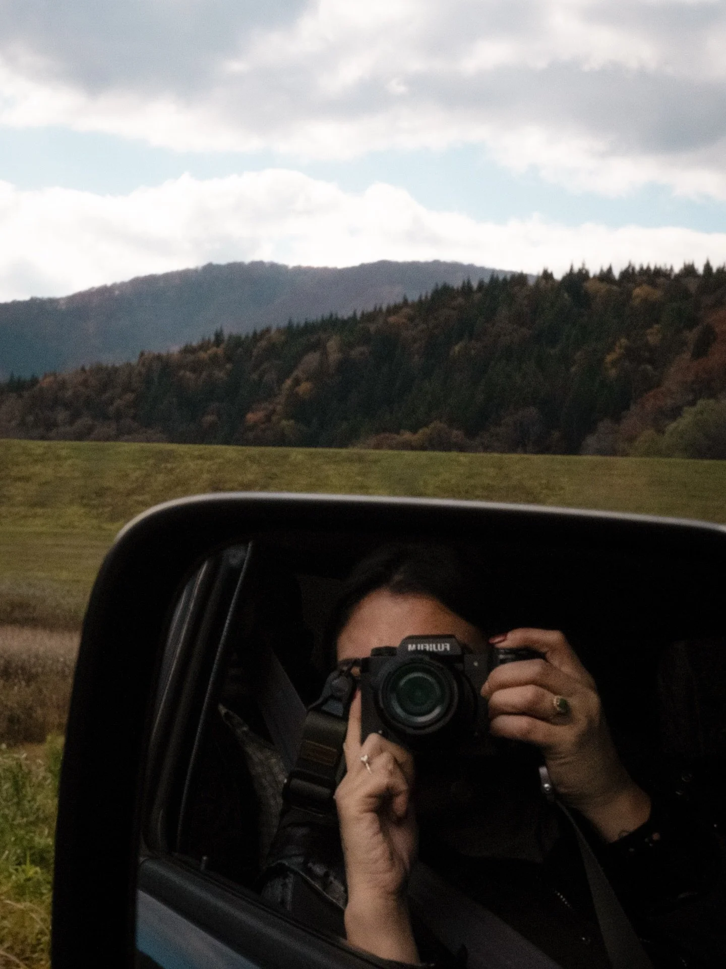 Everyone keeps talking about the Year of the Horse and honestly it brings me back to an afternoon with Yoshinobu-san 🇯🇵

A former equestrian, Funahashi Yoshinobu believes a race horse&rsquo;s value doesn&rsquo;t end with its performance years. Rath