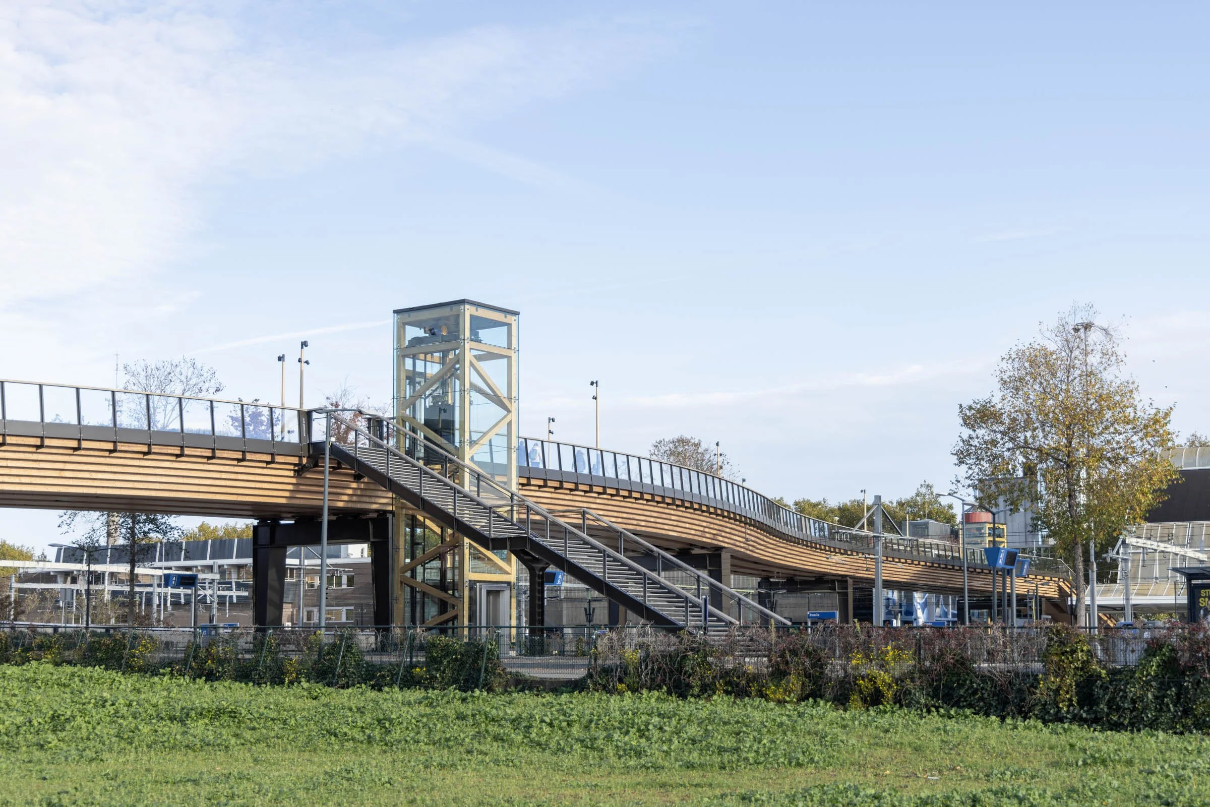 Passerelle Zwolle wooden bridge