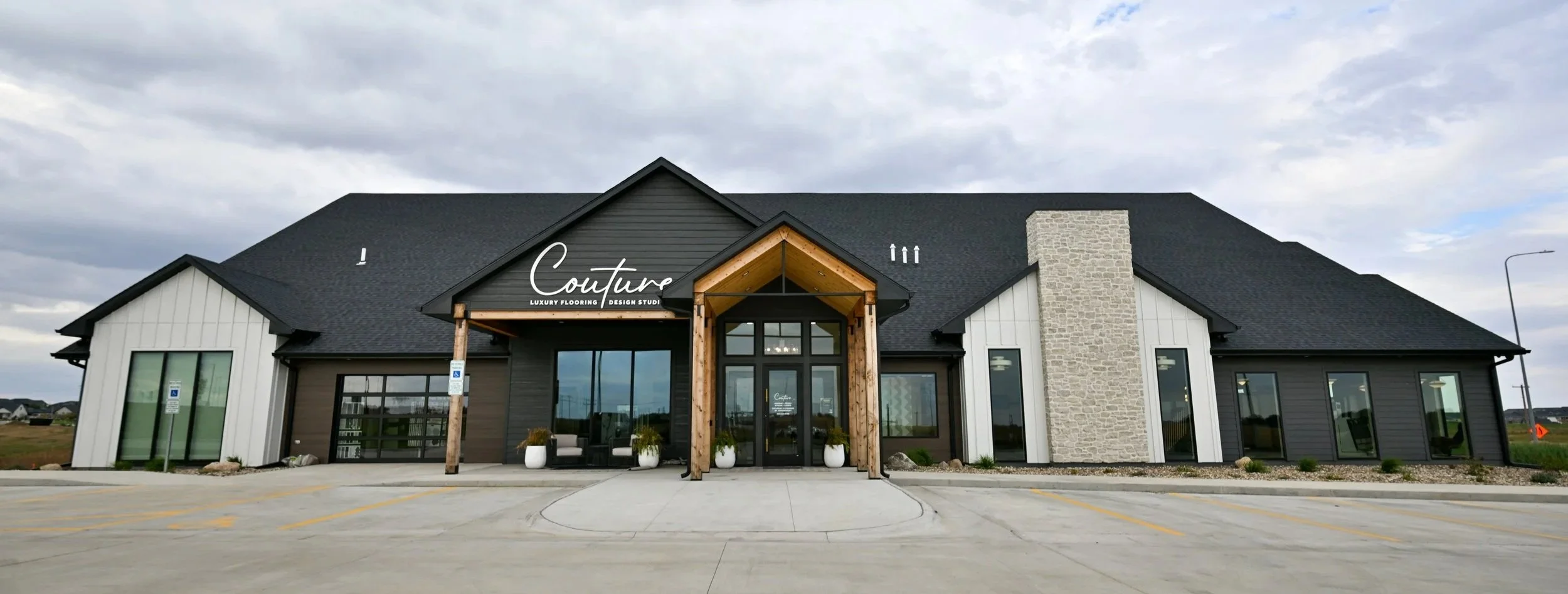 Couture Luxury Flooring and Design Studio - flooring showroom storefront in Sioux Falls, South Dakota