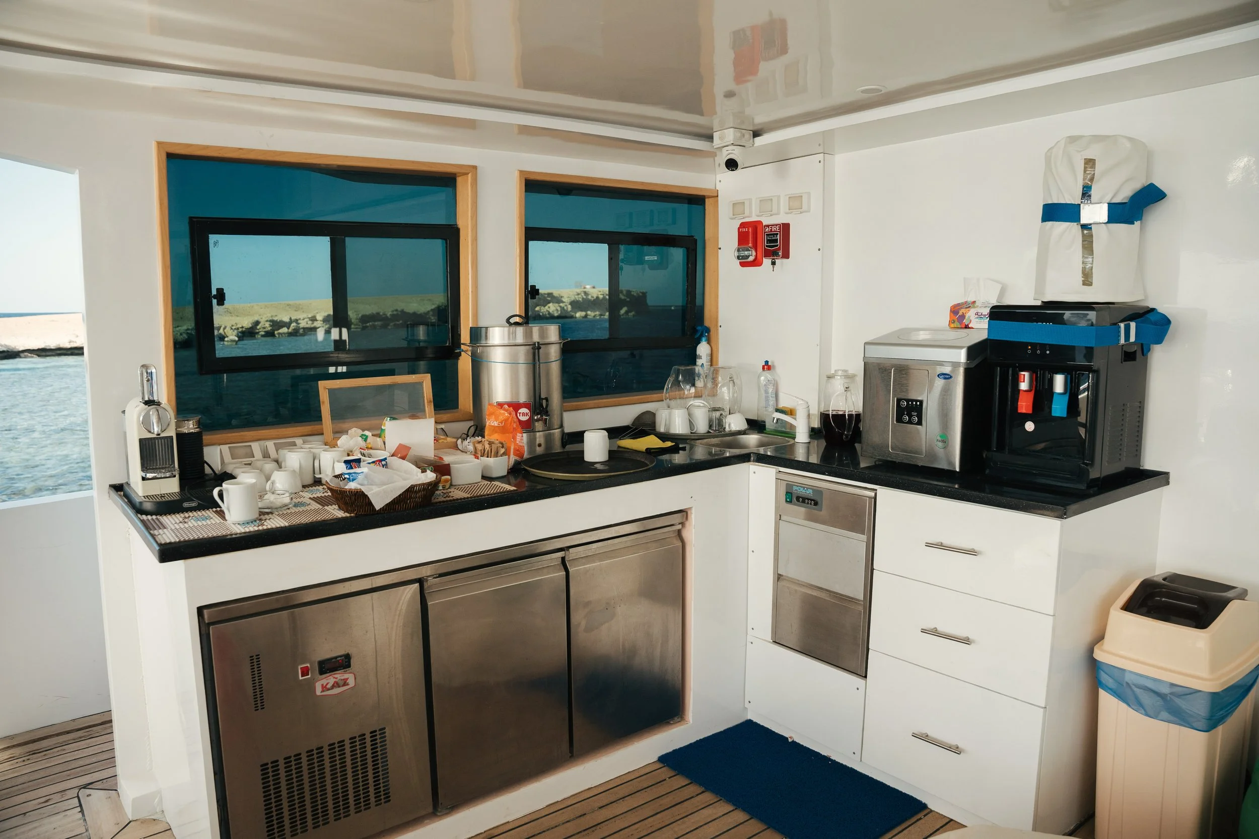 Copy of Sundeck & Lounge5.jpg