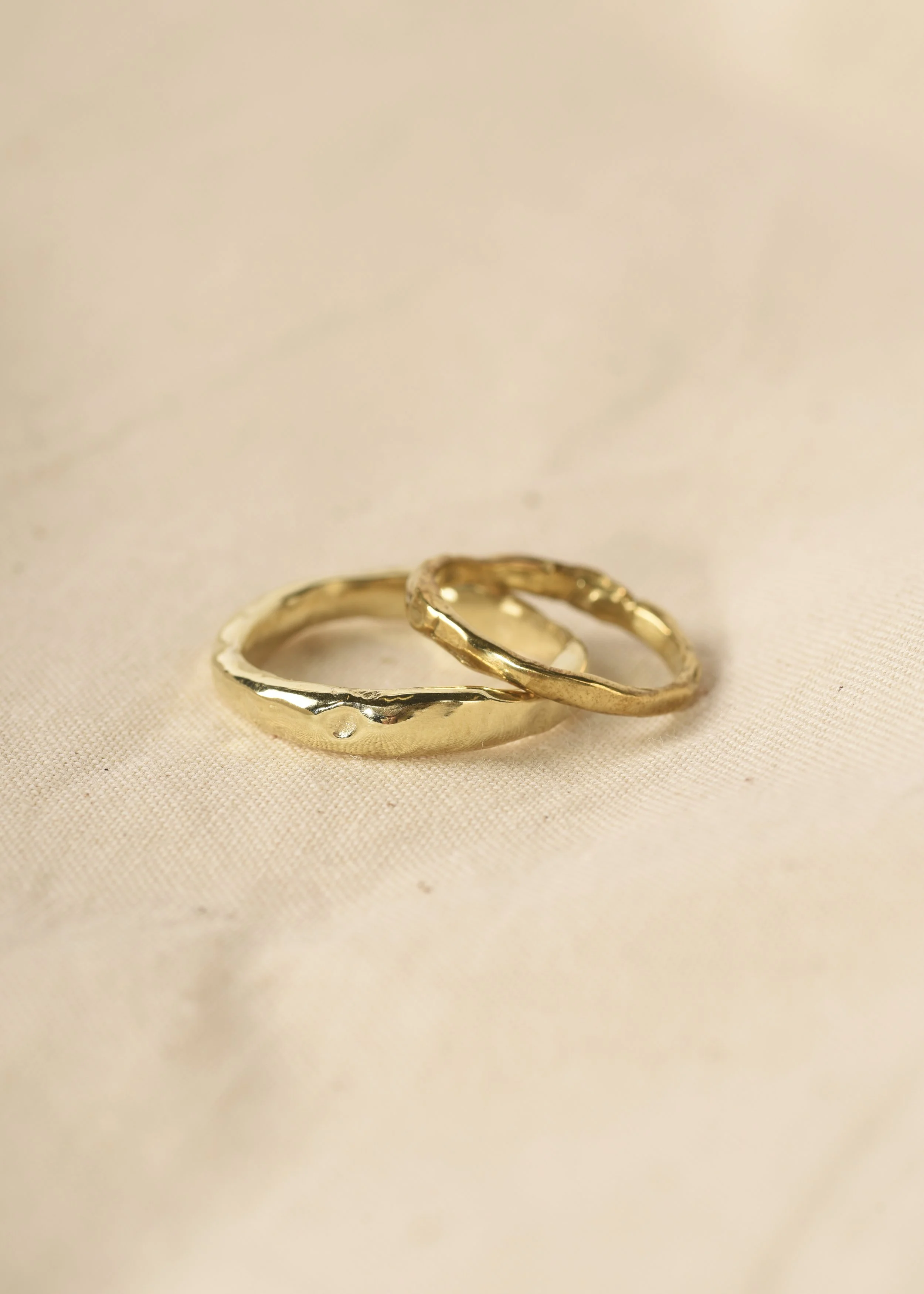 Mi Vida band rings