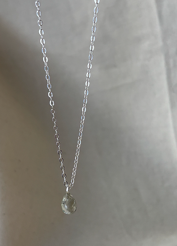 cable+chain+aquamarine+teardrop+further+away.png