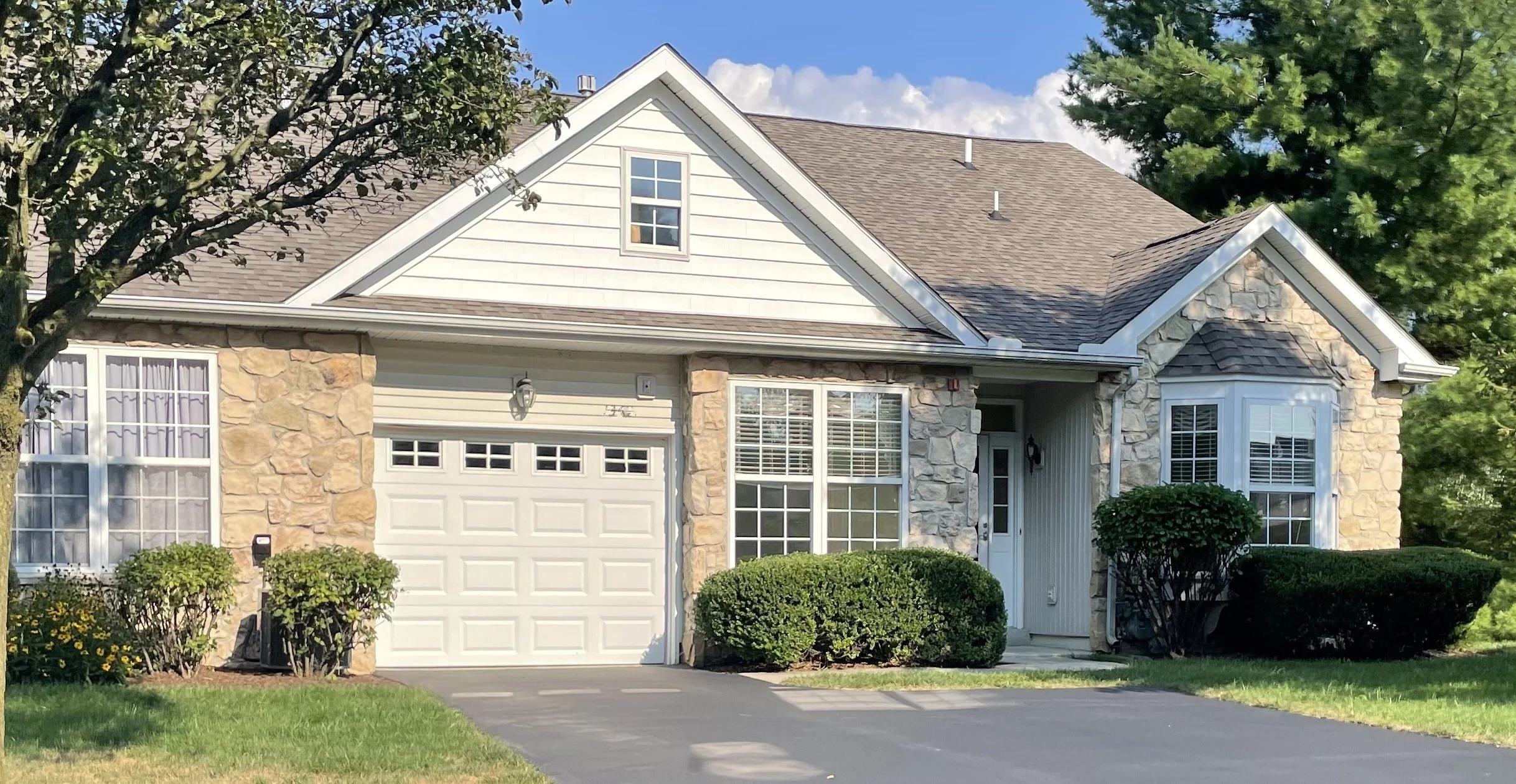 Tonhouse 3 Summer.jpg