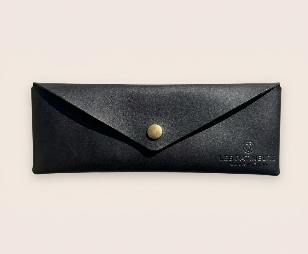 trousse en cuir personnalisable entreprise