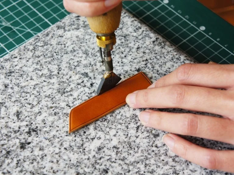 cadeau d'affaire sur mesure en cuir