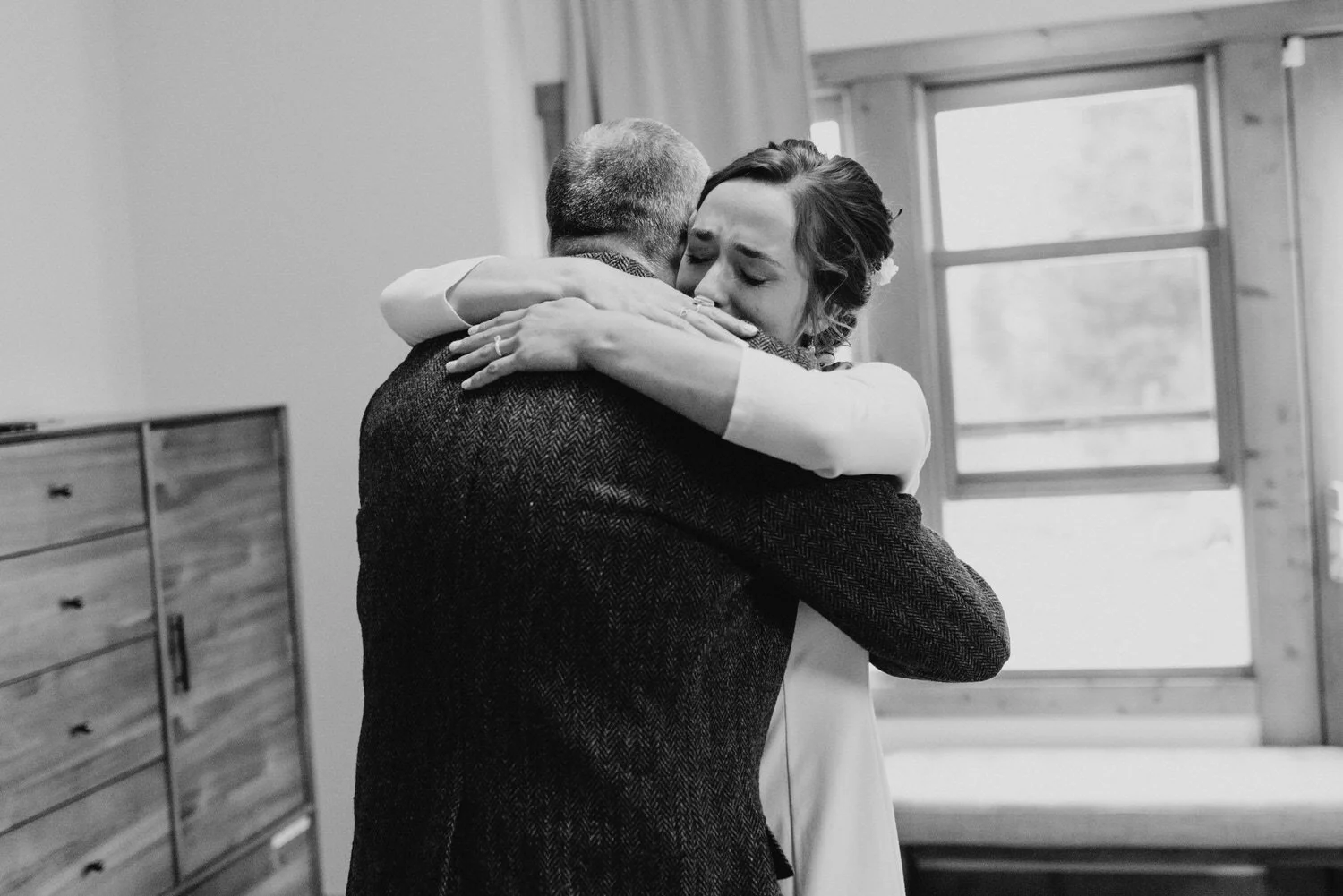 Wolf Den Wedding, Twin Lakes, Colorado Wedding, intimate twin lakes wedding, twin lakes elopement, aspen wedding photographer, wolf den elopement, colorado wedding photographer, colorado elopement, colorado destination wedding, adventure elopement,