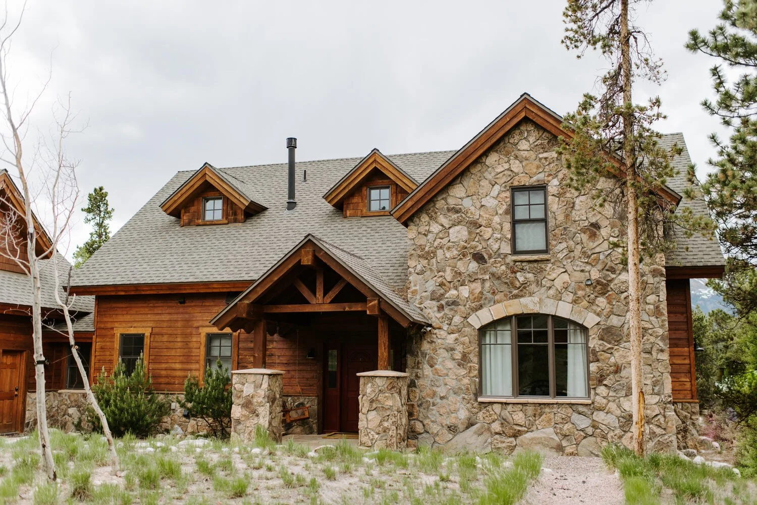 Wolf Den Wedding, Twin Lakes, Colorado Wedding, intimate twin lakes wedding, twin lakes elopement, aspen wedding photographer, wolf den elopement, colorado wedding photographer, colorado elopement, colorado destination wedding, adventure elopement,