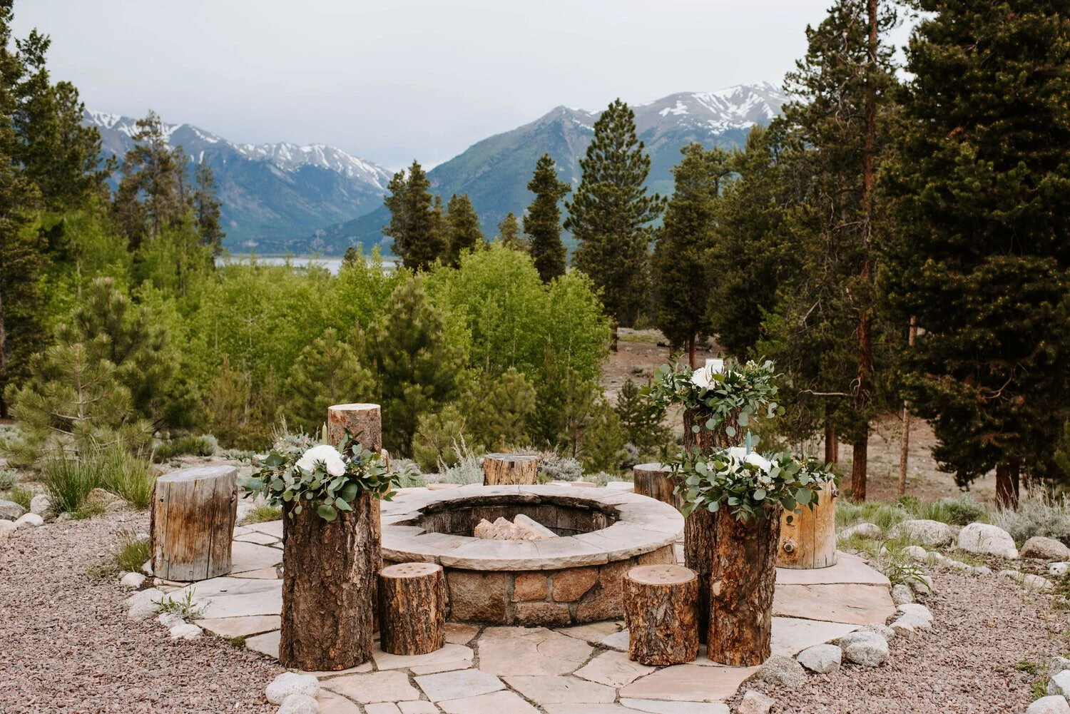 Wolf Den Wedding, Twin Lakes, Colorado Wedding, intimate twin lakes wedding, twin lakes elopement, aspen wedding photographer, wolf den elopement, colorado wedding photographer, colorado elopement, colorado destination wedding, adventure elopement,