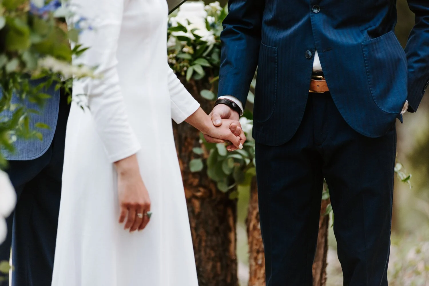 Wolf Den Wedding, Twin Lakes, Colorado Wedding, intimate twin lakes wedding, twin lakes elopement, aspen wedding photographer, wolf den elopement, colorado wedding photographer, colorado elopement, colorado destination wedding, adventure elopement,