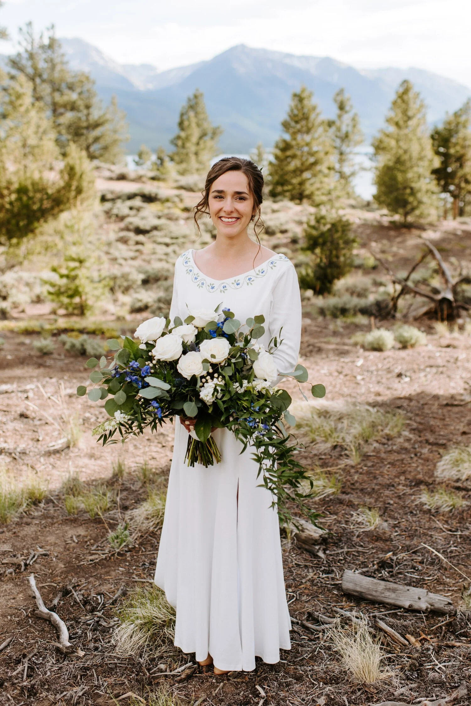 Wolf Den Wedding, Twin Lakes, Colorado Wedding, intimate twin lakes wedding, twin lakes elopement, aspen wedding photographer, wolf den elopement, colorado wedding photographer, colorado elopement, colorado destination wedding, adventure elopement,