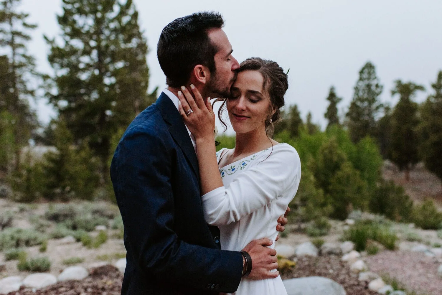 Wolf Den Wedding, Twin Lakes, Colorado Wedding, intimate twin lakes wedding, twin lakes elopement, aspen wedding photographer, wolf den elopement, colorado wedding photographer, colorado elopement, colorado destination wedding, adventure elopement,