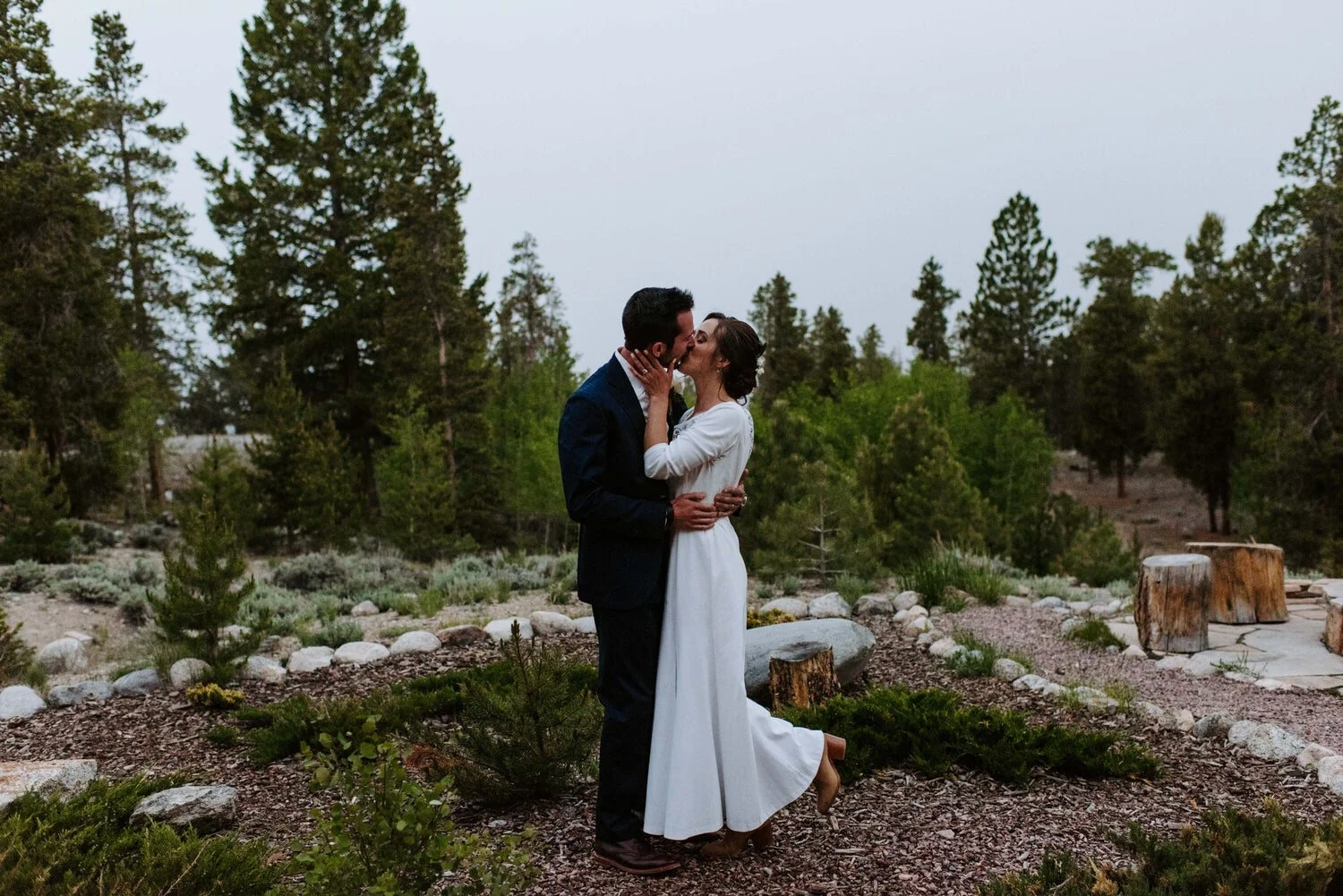 Wolf Den Wedding, Twin Lakes, Colorado Wedding, intimate twin lakes wedding, twin lakes elopement, aspen wedding photographer, wolf den elopement, colorado wedding photographer, colorado elopement, colorado destination wedding, adventure elopement,