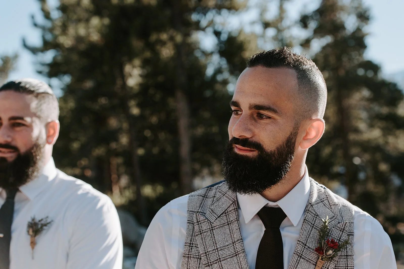 intimate twin lakes wedding, independence pass wedding, airbnb wedding, airbnb elopement, twin lakes elopement, aspen wedding photographer, wolf den elopement, colorado wedding photographer, colorado elopement, colorado destination wedding, adventu