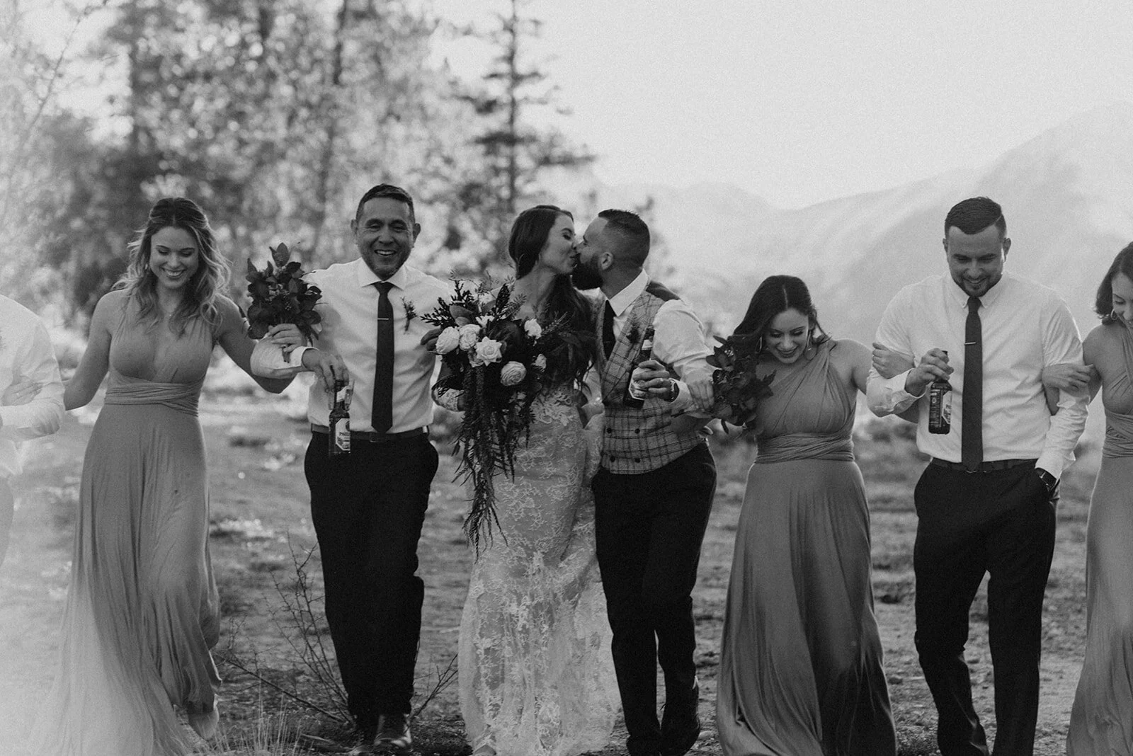 intimate twin lakes wedding, independence pass wedding, airbnb wedding, airbnb elopement, twin lakes elopement, aspen wedding photographer, wolf den elopement, colorado wedding photographer, colorado elopement, colorado destination wedding, adventu