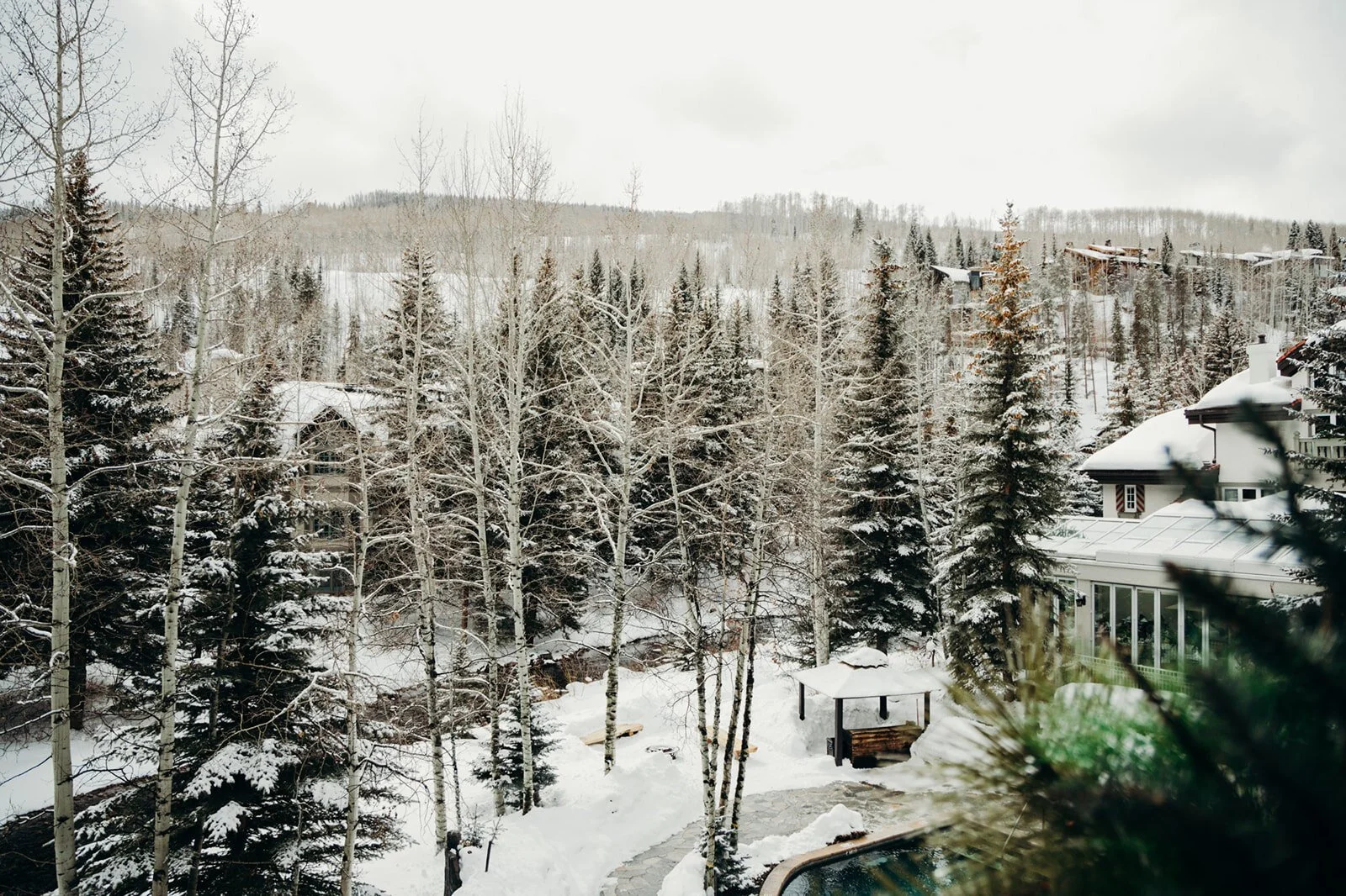 vail wedding, sonnenalp wedding, vail wedding photographer, sonnenalp wedding photographer, colorado wedding, colorado wedding photographer, sonnenalp vail, colorado destination wedding, winter wedding in vail, sonnenalp winter wedding, sonnenalp v