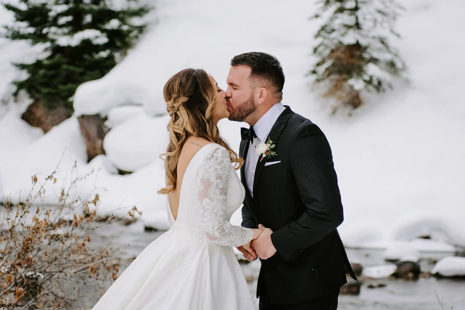 vail wedding, sonnenalp wedding, vail wedding photographer, sonnenalp wedding photographer, colorado wedding, colorado wedding photographer, sonnenalp vail, colorado destination wedding, winter wedding in vail, sonnenalp winter wedding, sonnenalp v